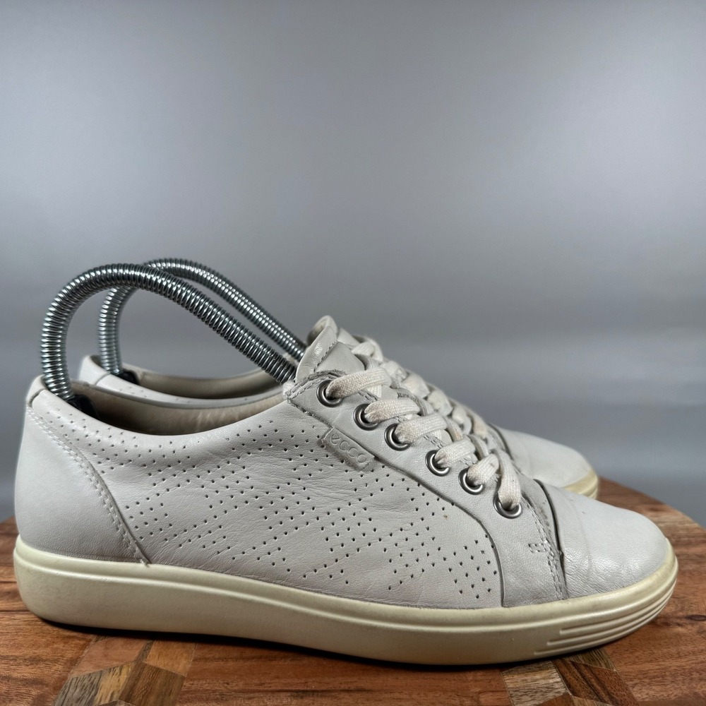 ECCO Soft 7 Women White Perforated Leather Low Top Sneakers Size 37‎ US 6